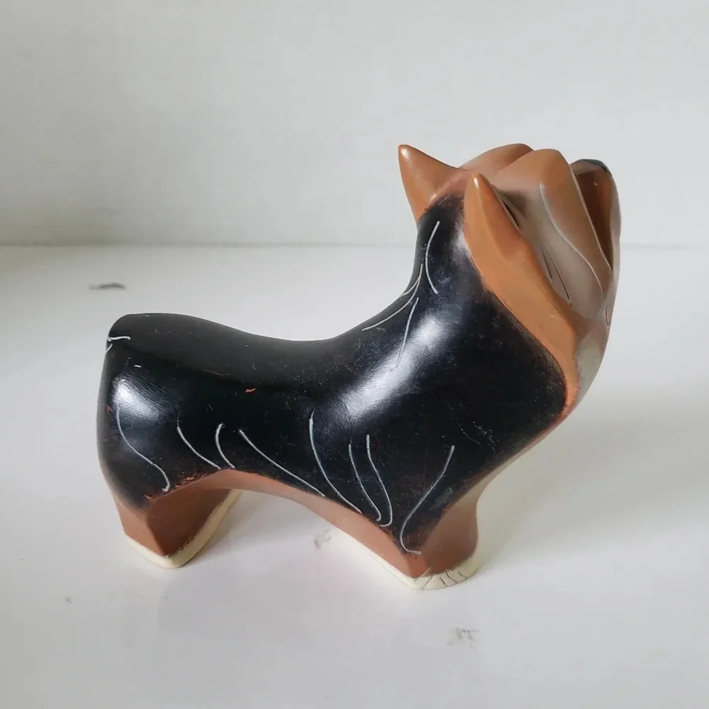 My Pedigree Pals Yorkshire Terrier Arora Design Small Dog Figurine 2012 . - Picture 2 of 8